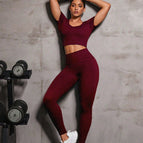 Burgundy / S