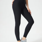 Black / 4