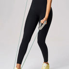 Black / 4