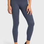 Navy / 4